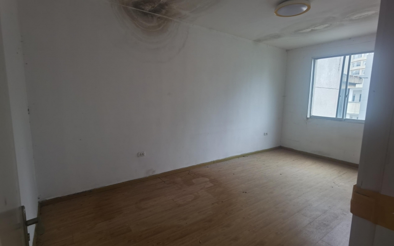 （降價）護(hù)國路153號3單元8層22號住宅轉(zhuǎn)讓（持有方：貴州省機(jī)關(guān)事務(wù)管理局國有資產(chǎn)管理服務(wù)中心）(二次掛牌)